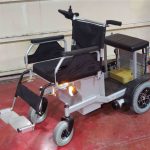 כסא גלגלים ממונע לשני אנשים